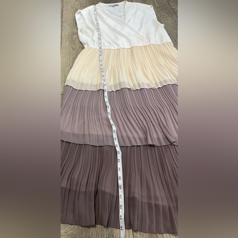 π΄β¨Tiered Colorblock Ruffle Dress β Size XL π΄β¨ - Picture 10 of 16